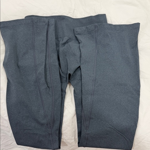 Vita Soft Flared Leggings in Black and Gray - Picture 5 of 7